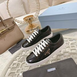 Picture of Prada Shoes Women _SKUfw118790862fw